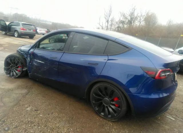 7SAYGDEF4NF521124  tesla model y 2022 IMG 2