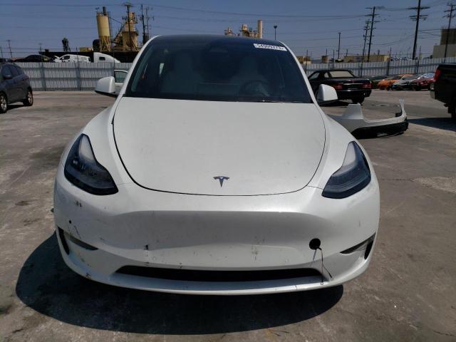 7SAYGDEF6NF487588  tesla model y 2022 IMG 4