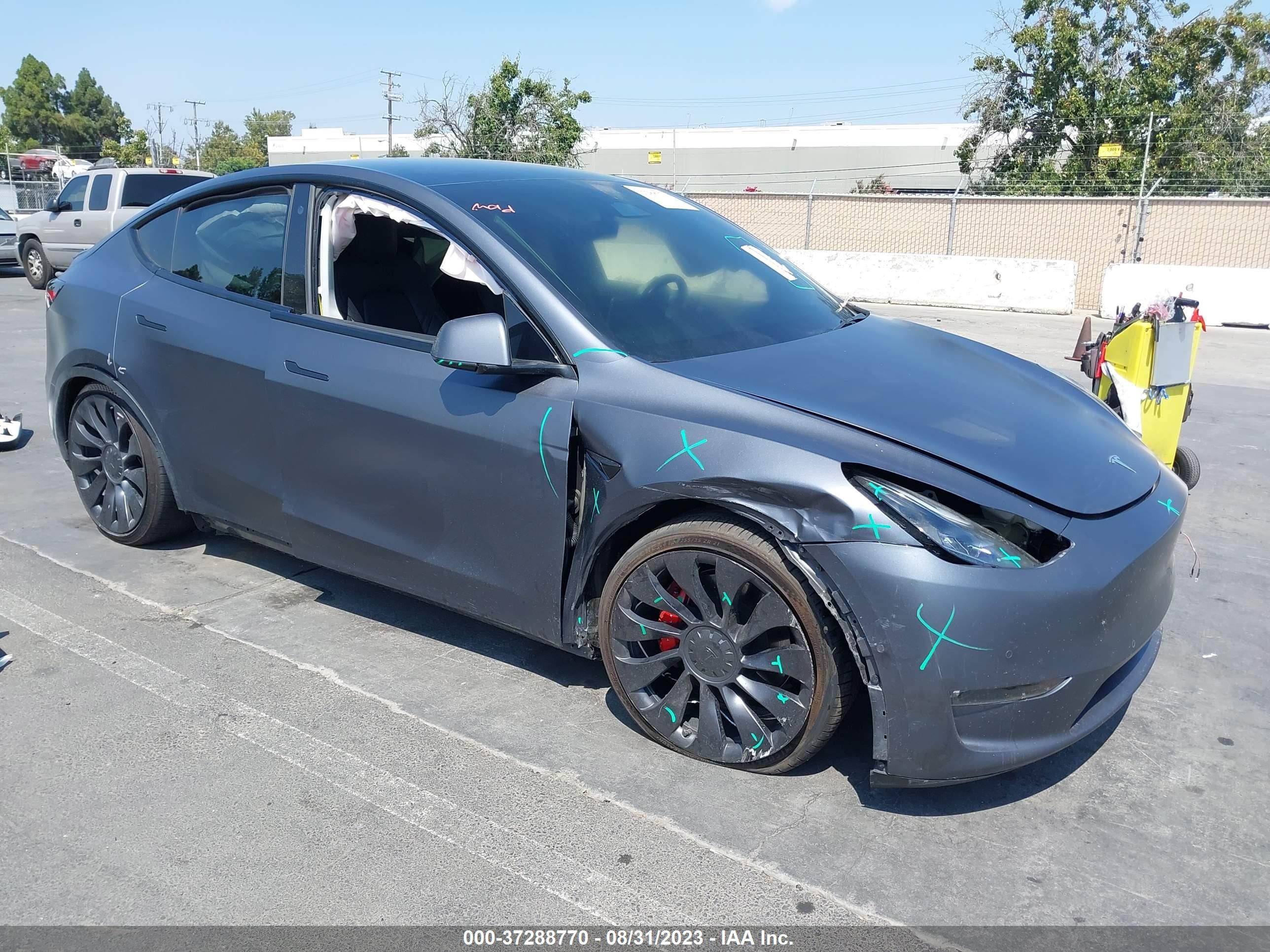 7SAYGDEF8NF485244  tesla model y 2022 IMG 0