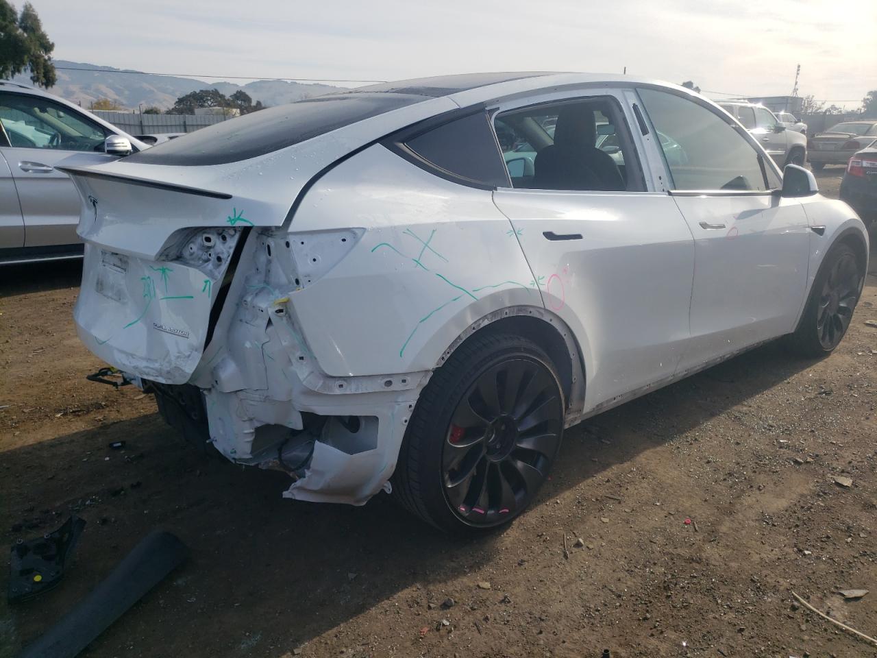 7SAYGDEF8NF486135  tesla model y 2022 IMG 2