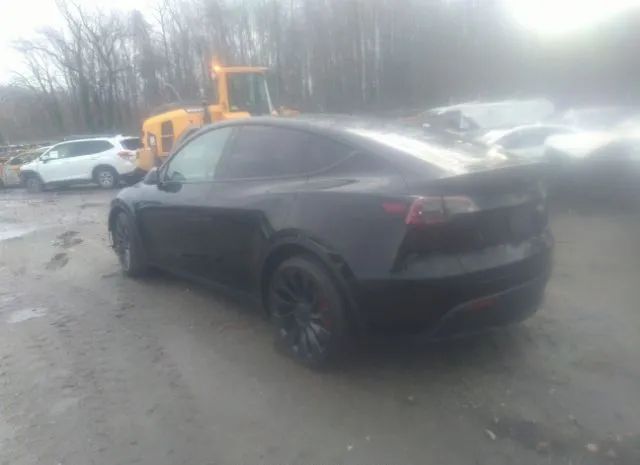 7SAYGDEF8NF539688  tesla model y 2022 IMG 2