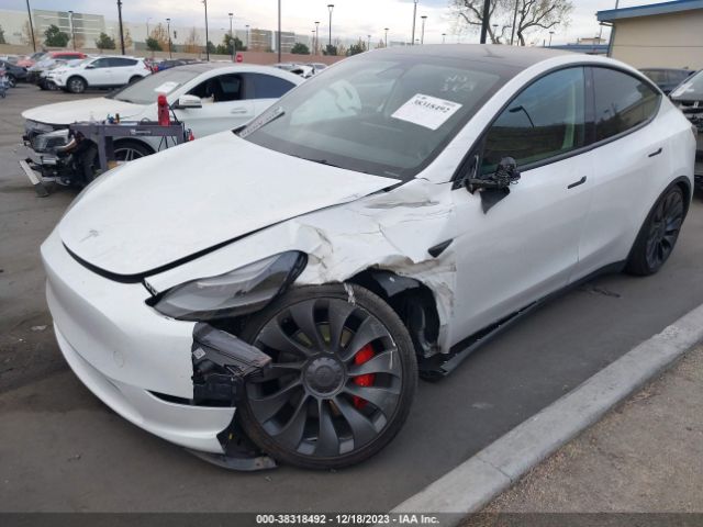 7SAYGDEF8NF558628  tesla model y 2022 IMG 5