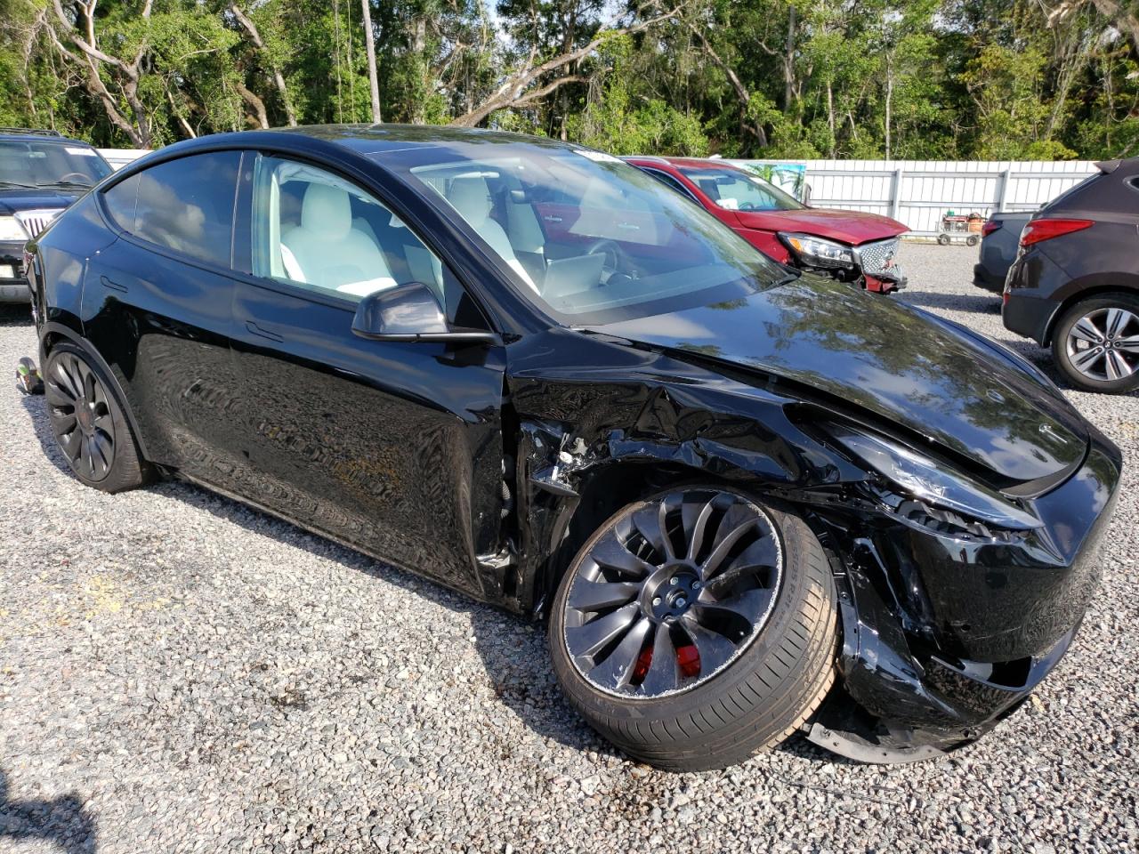 7SAYGDEF9NF505632  tesla model y 2022 IMG 3