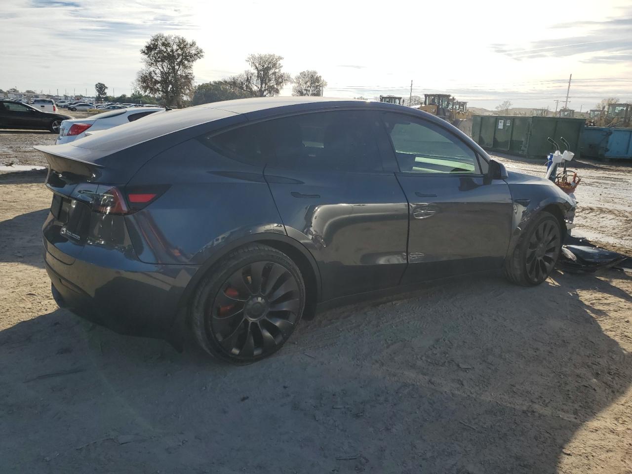 7SAYGDEF9NF533897  tesla model y 2022 IMG 2