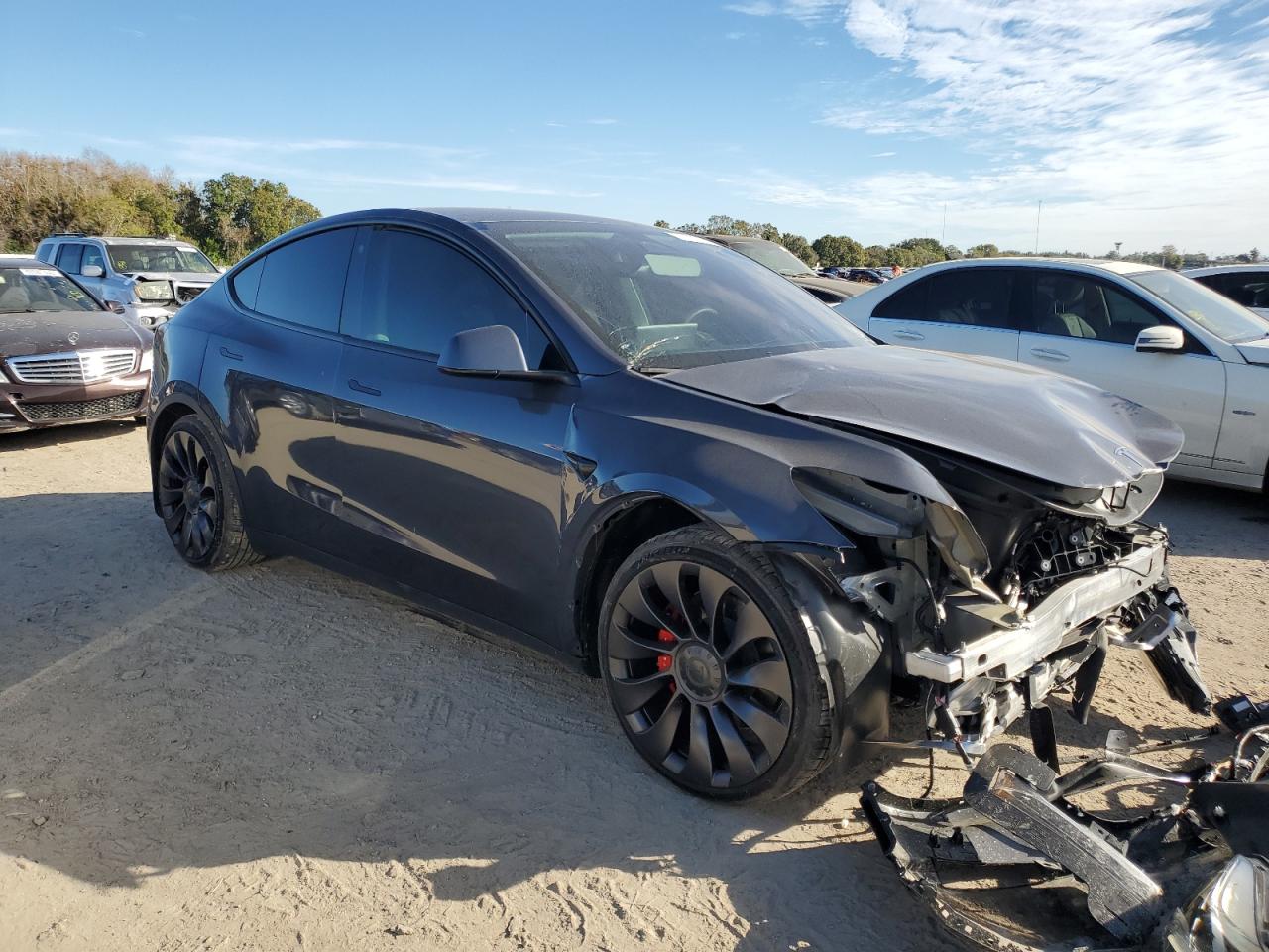 7SAYGDEF9NF533897  tesla model y 2022 IMG 3