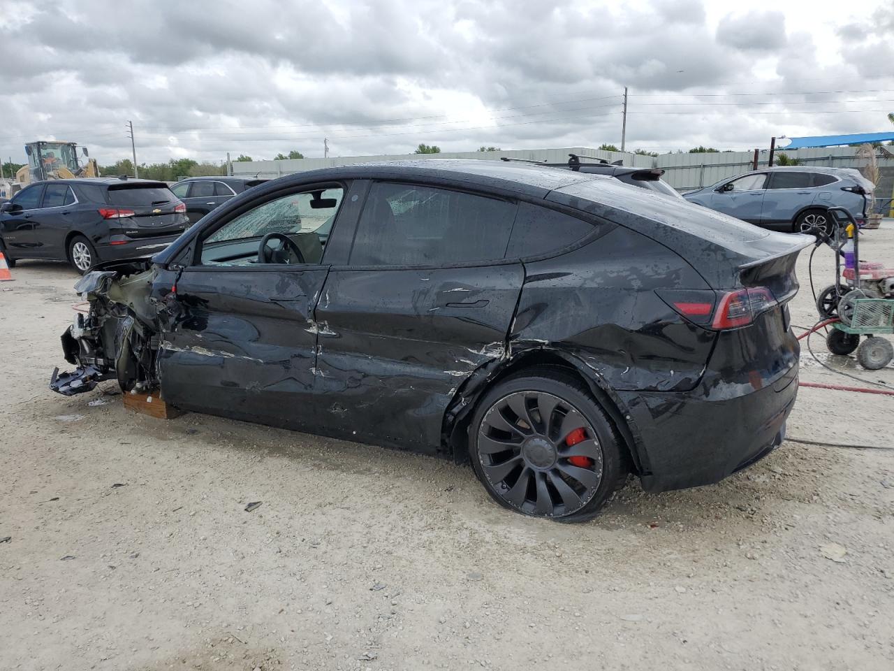 7SAYGDEFXNF513612  tesla model y 2022 IMG 1