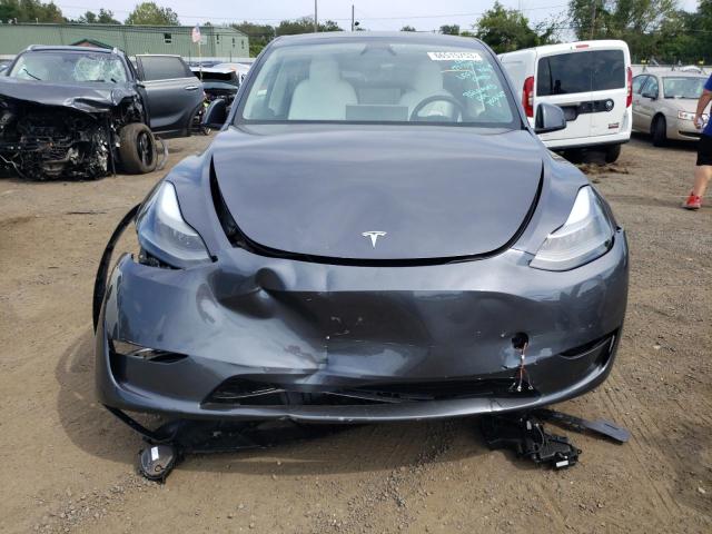 7SAYGAEE1PF800975  tesla model y 2023 IMG 4