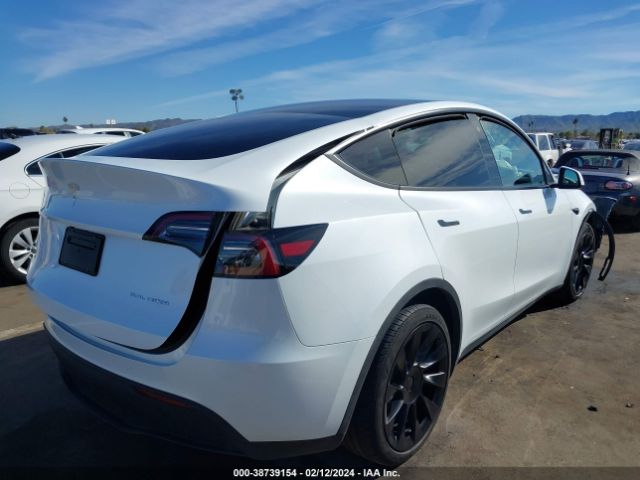 7SAYGDEE0PA129197  tesla model y 2023 IMG 3