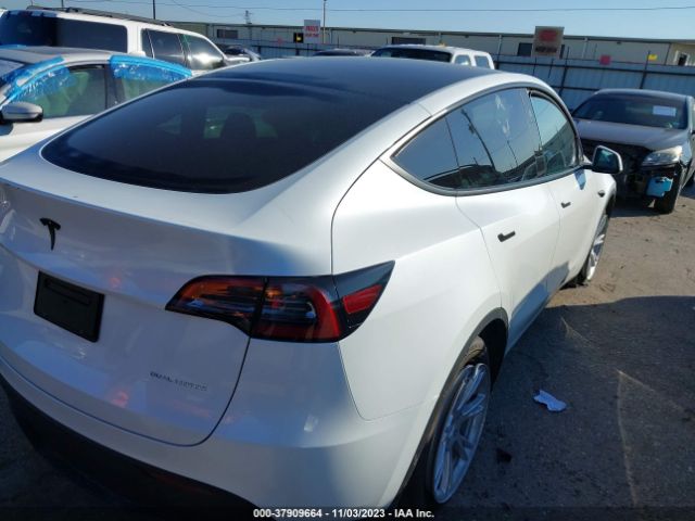 7SAYGDEE0PA157839  tesla model y 2023 IMG 3