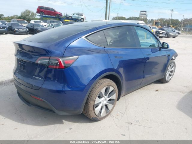 7SAYGDEE2PF638498  tesla model y 2023 IMG 3