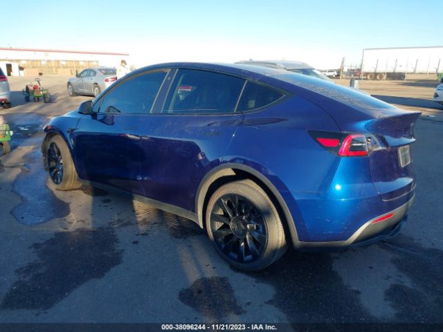 7SAYGDEE3PF694031  tesla model y 2023 IMG 2