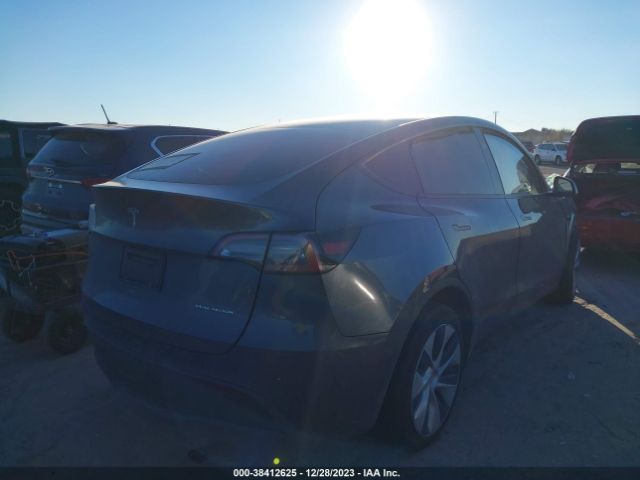 7SAYGDEE4PA159478  tesla model y 2023 IMG 3