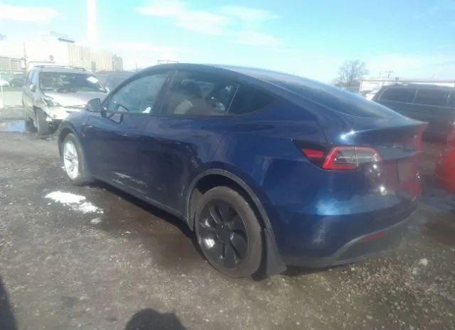 7SAYGDEE4PF617202  tesla model y 2023 IMG 2