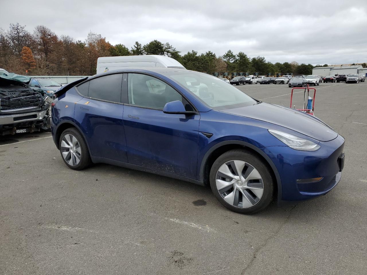 7SAYGDEE5PA064783  tesla model y 2023 IMG 3