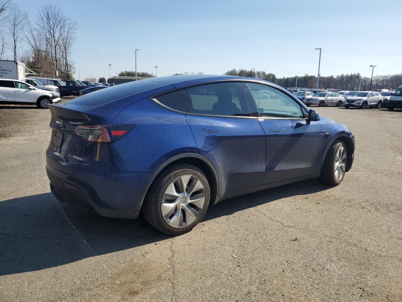 7SAYGDEE5PA111374  tesla model y 2023 IMG 2