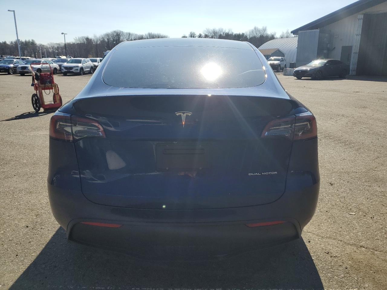 7SAYGDEE5PA111374  tesla model y 2023 IMG 5