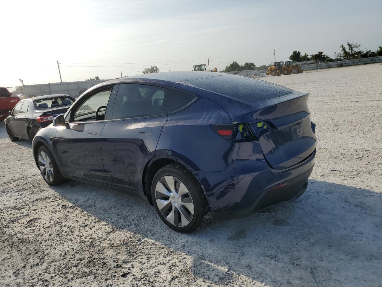 7SAYGDEE6PA106832  tesla model y 2023 IMG 1