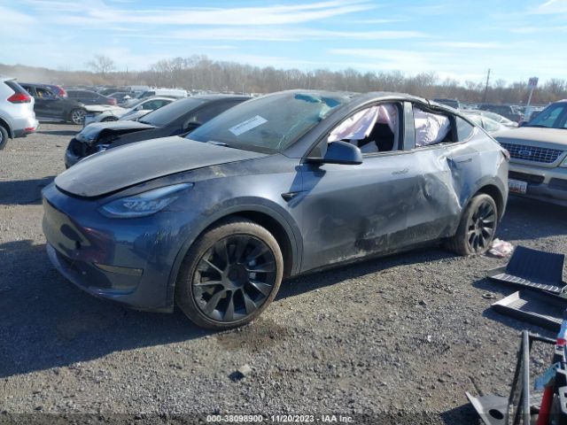 7SAYGDEE6PA118737  tesla model y 2023 IMG 1