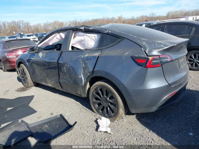 7SAYGDEE6PA118737  tesla model y 2023 IMG 2