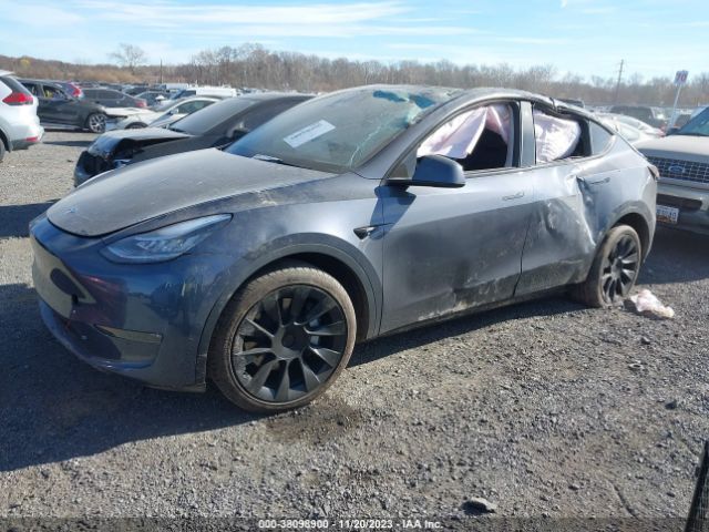 7SAYGDEE6PA118737  tesla model y 2023 IMG 5