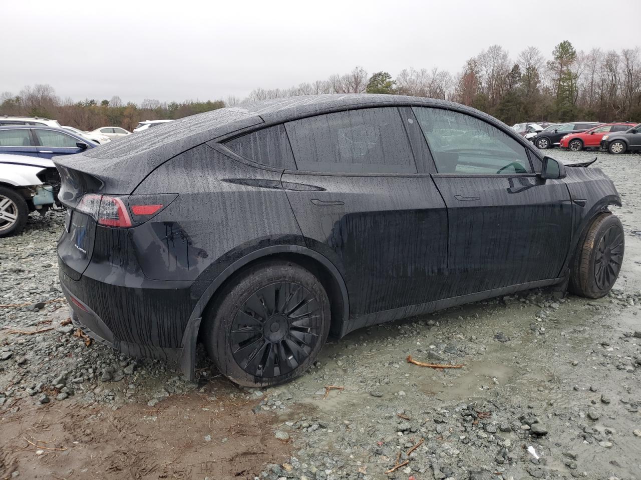 7SAYGDEE6PF702848  tesla model y 2023 IMG 2