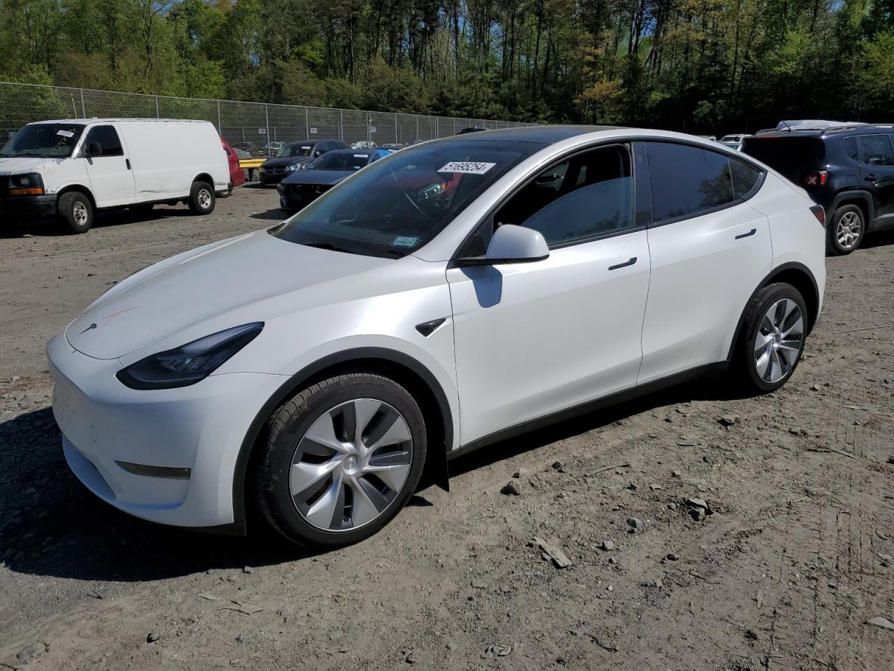 7SAYGDEE7PA057401  tesla model y 2023 IMG 0