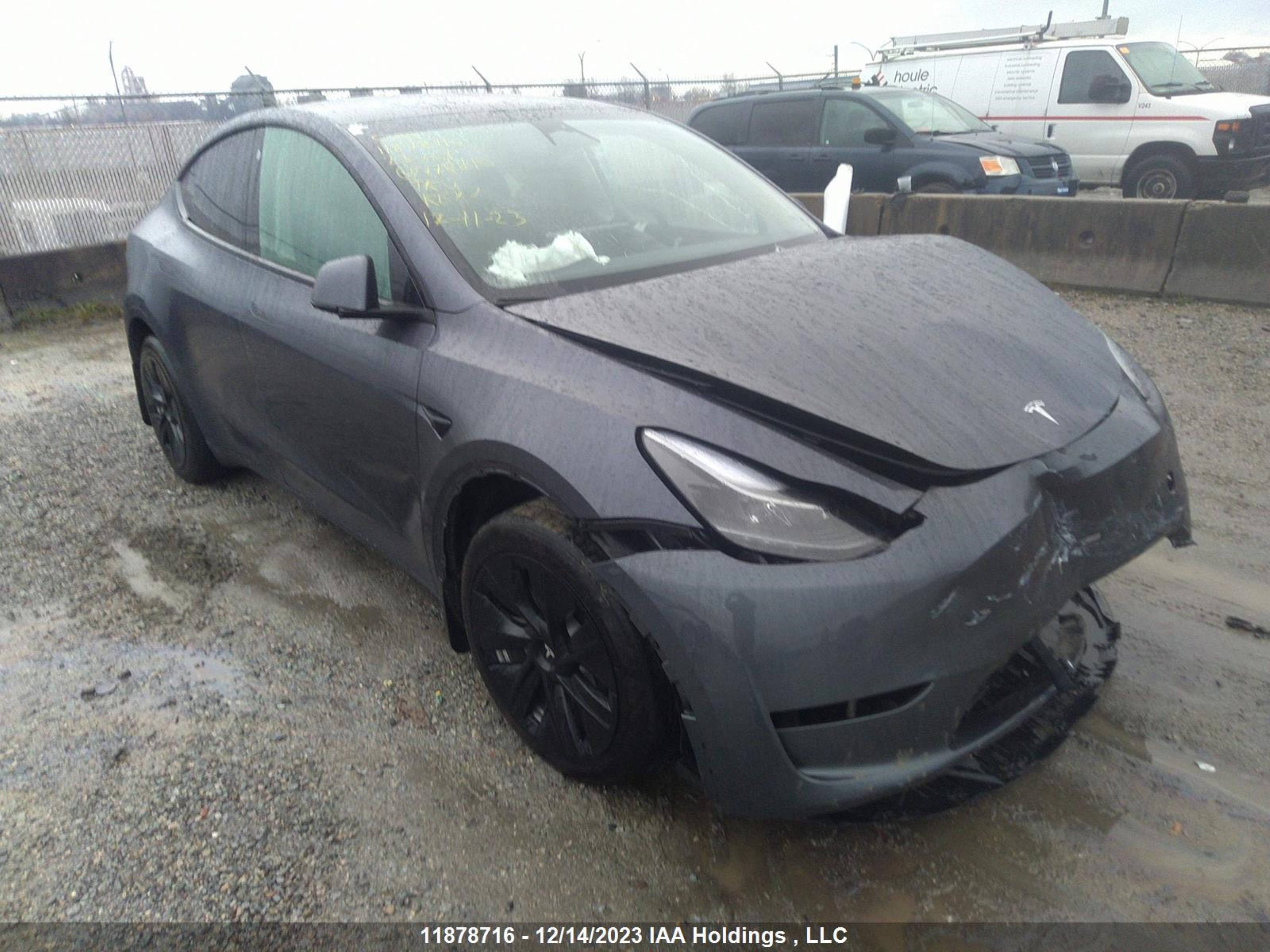 7SAYGDEE7PF778210  tesla model y 2023 IMG 0