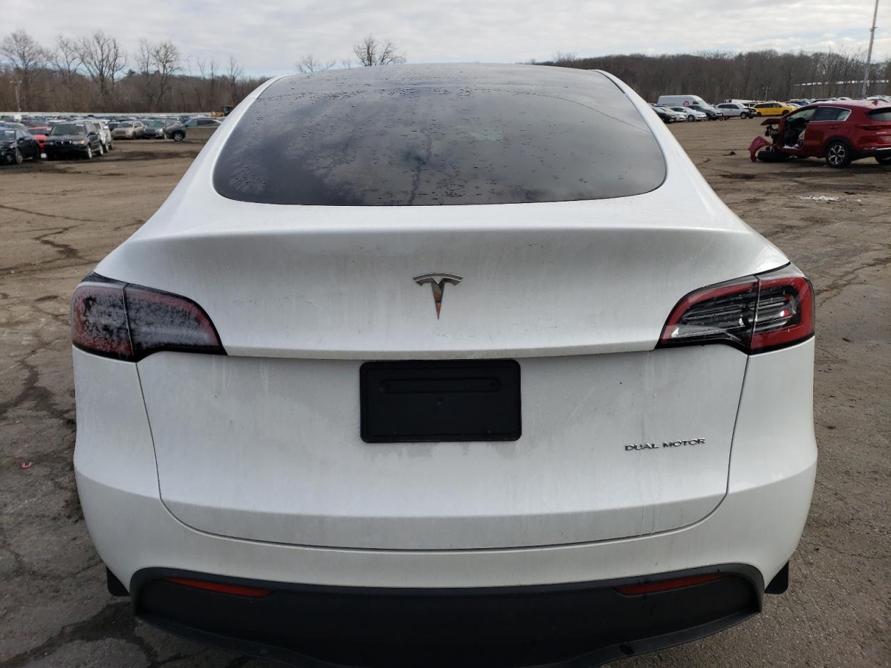 7SAYGDEE8PA057262  tesla model y 2023 IMG 5