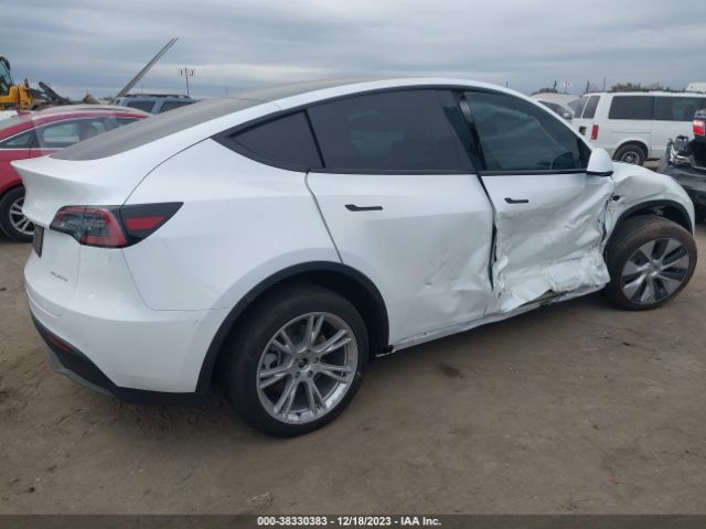 7SAYGDEE9PA129473  tesla model y 2023 IMG 3