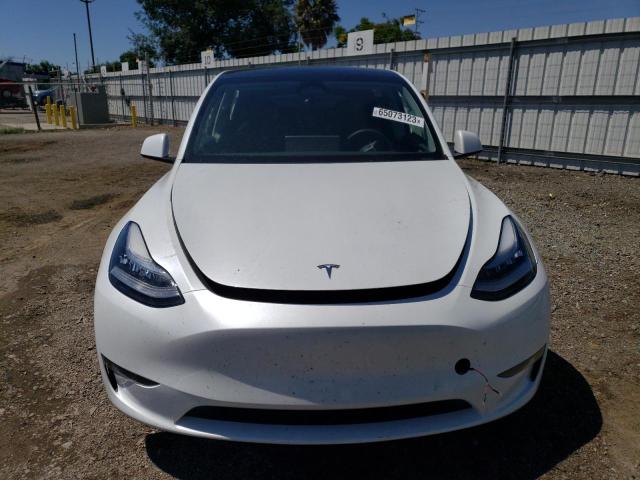 7SAYGDEE9PA129716  tesla model y 2023 IMG 4