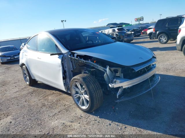 7SAYGDEE9PA155636  tesla model y 2023 IMG 0