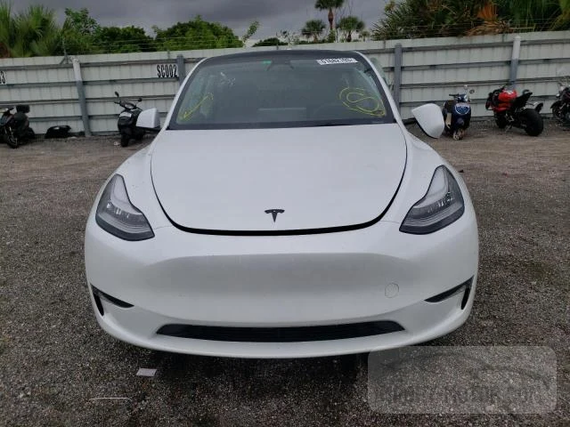 7SAYGDEEXPA108907  tesla model y 2023 IMG 4