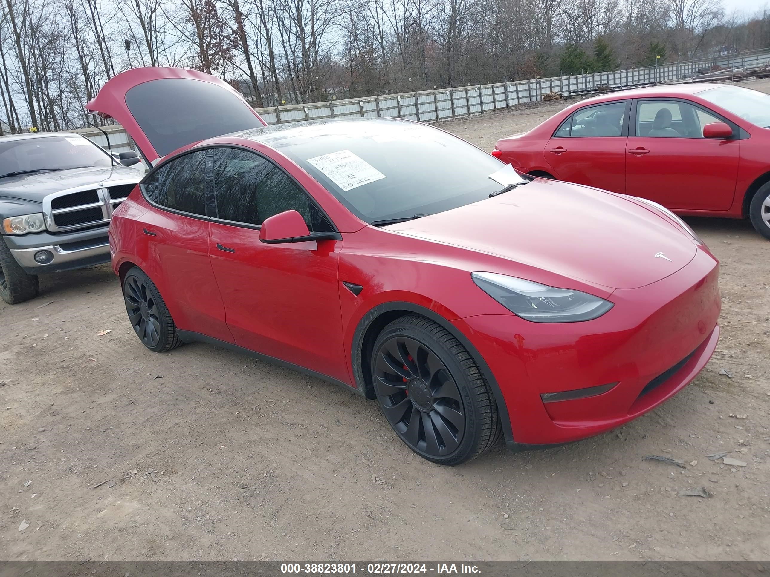 7SAYGDEF1PF704984  tesla model y 2023 IMG 0