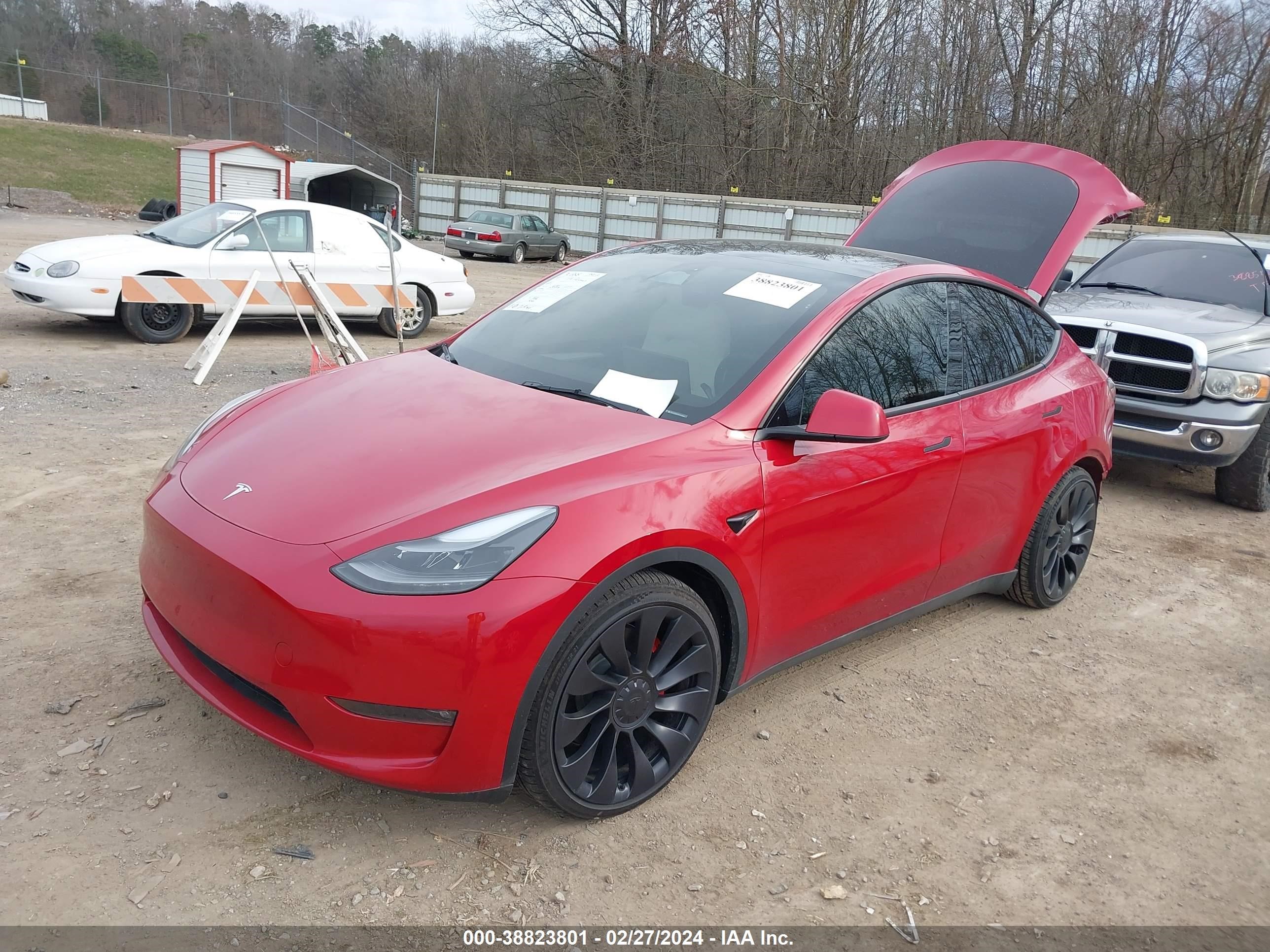 7SAYGDEF1PF704984  tesla model y 2023 IMG 1