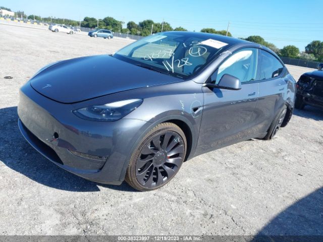 7SAYGDEF3PF869838  tesla model y 2023 IMG 1