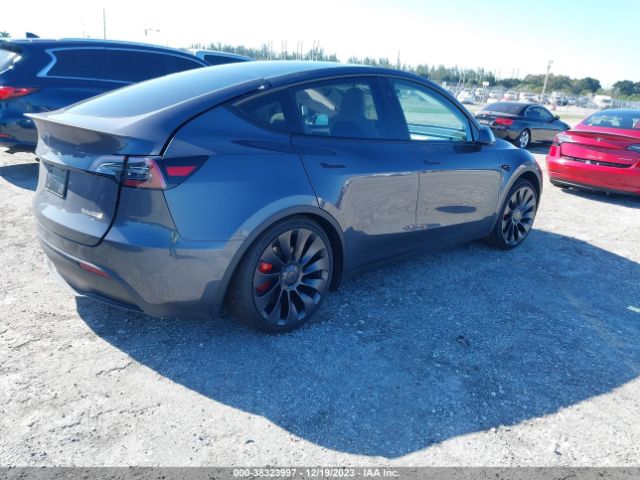 7SAYGDEF3PF869838  tesla model y 2023 IMG 3