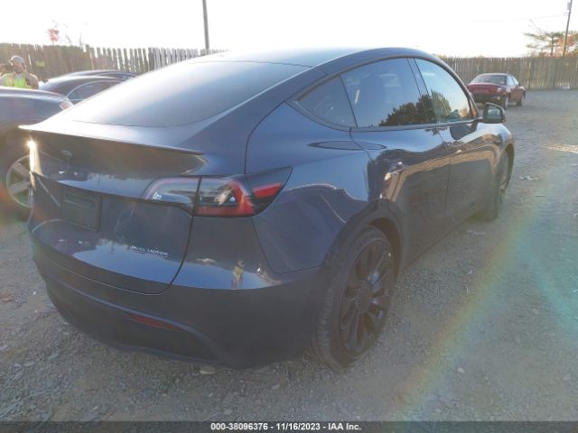 7SAYGDEF8PF858964  tesla model y 2023 IMG 3