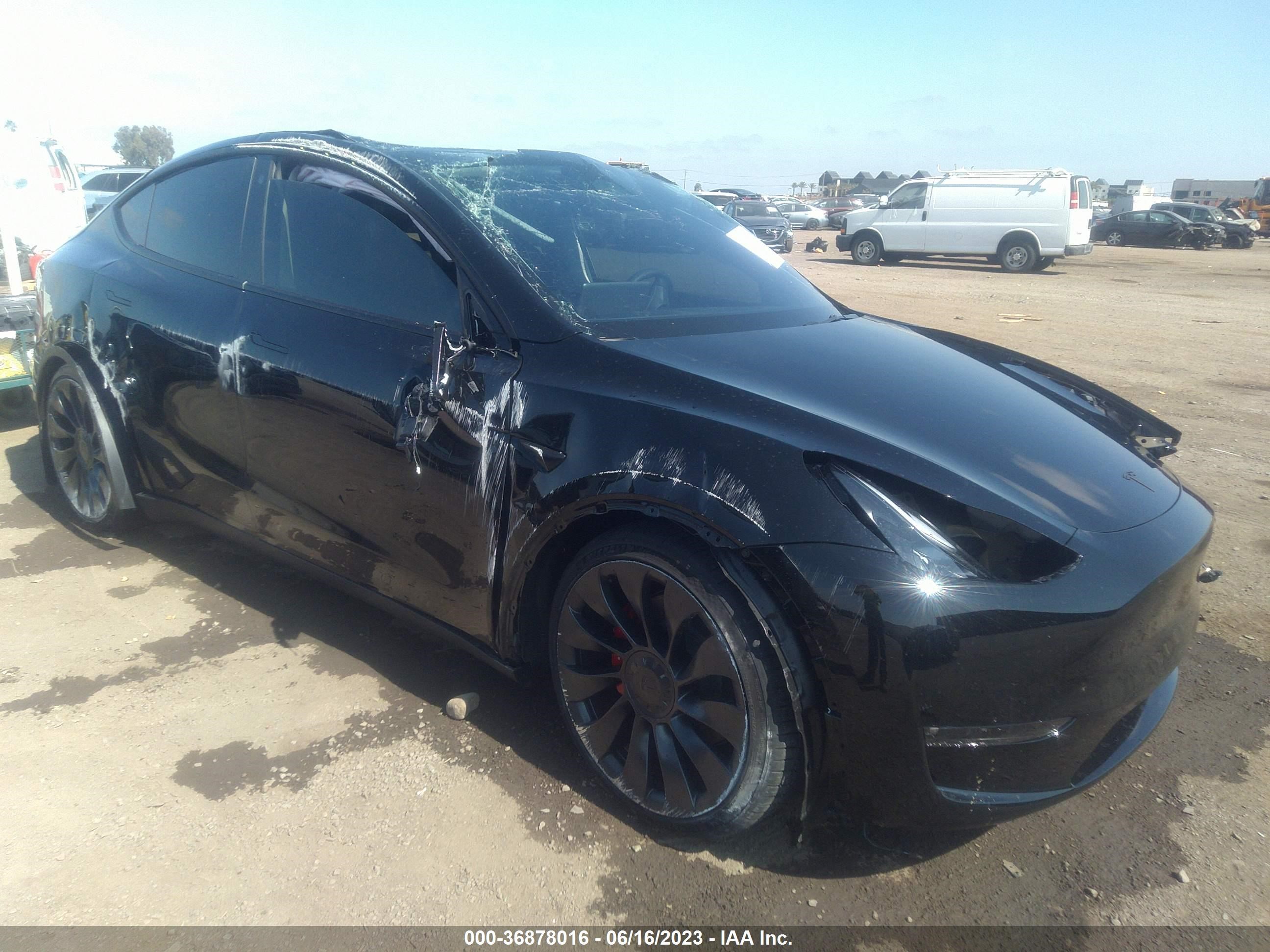 7SAYGDEFXPF740432  tesla model y 2023 IMG 0