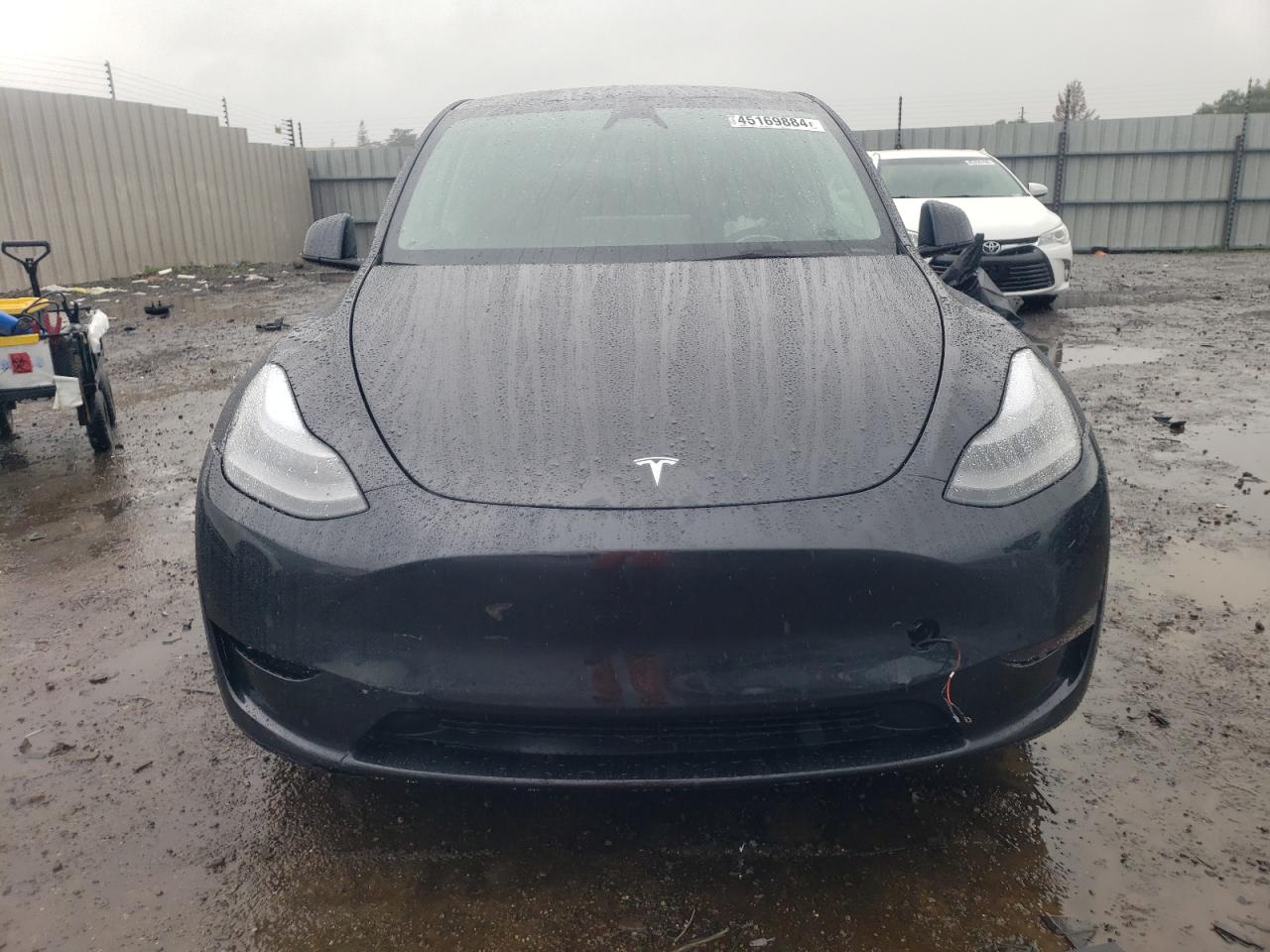 7SAYGDEE0RF014153  tesla model y 2024 IMG 4