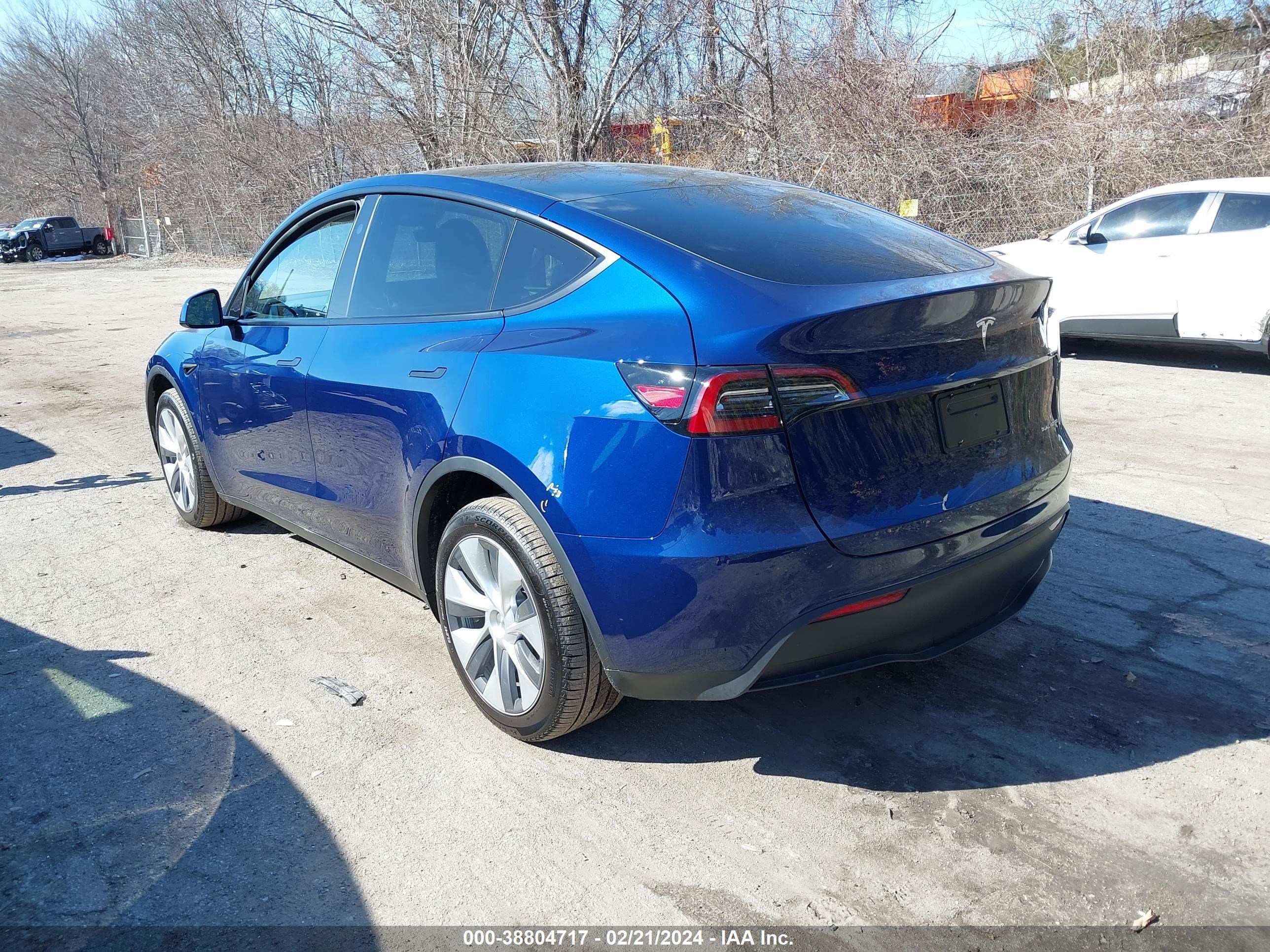 7SAYGDEE1RA215587  tesla model y 2024 IMG 2