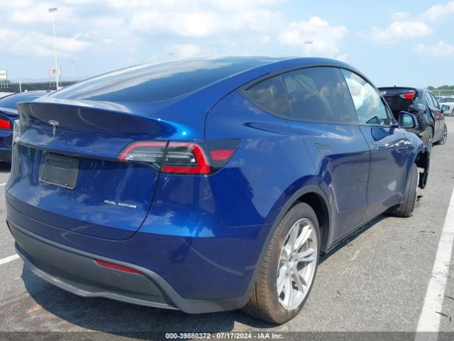 7SAYGDEE4RA220363  tesla model y 2024 IMG 3