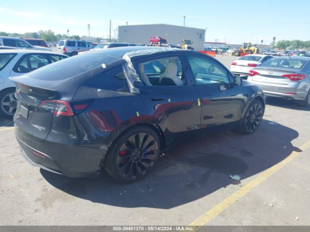 7SAYGDEF2RF056705  tesla model y 2024 IMG 3