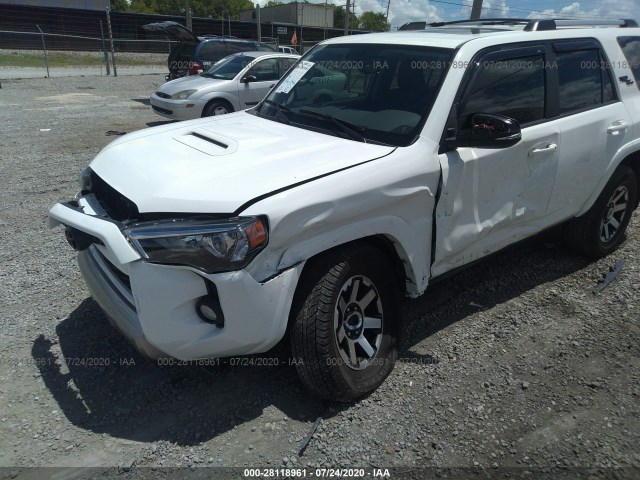 JTEBU5JRXJ5596936  toyota 4runner 2018 IMG 5