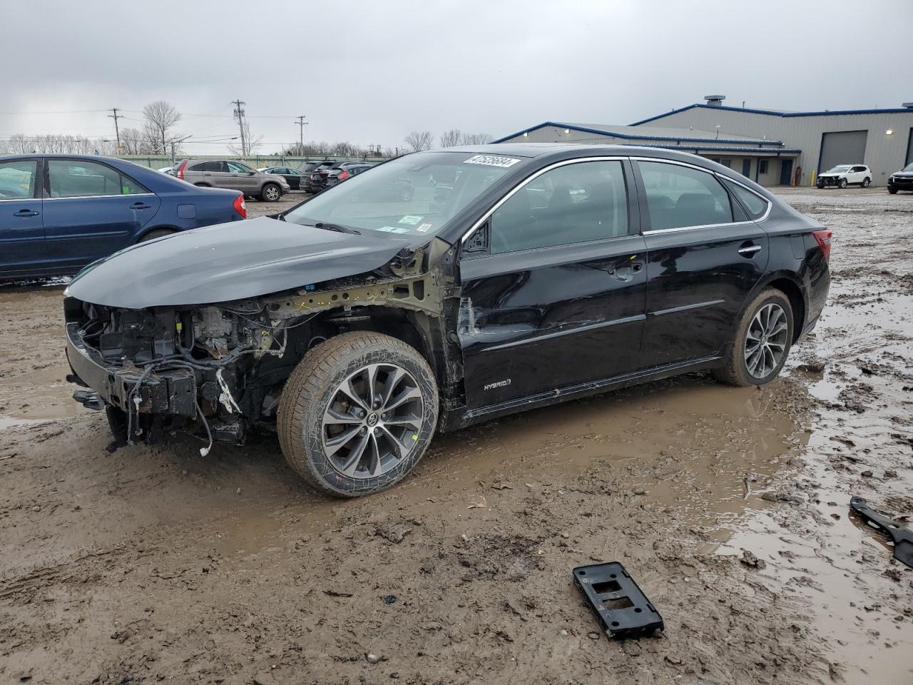 4T1BD1EB3JU060616  toyota avalon 2017 IMG 0