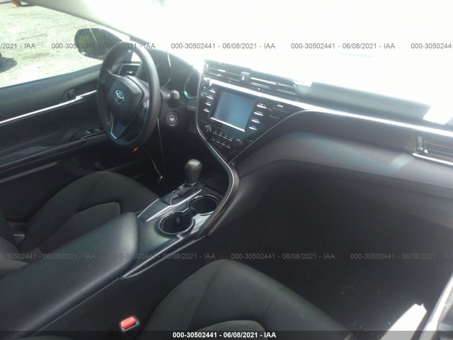 4T1B11HKXJU559109  toyota camry 2018 IMG 4