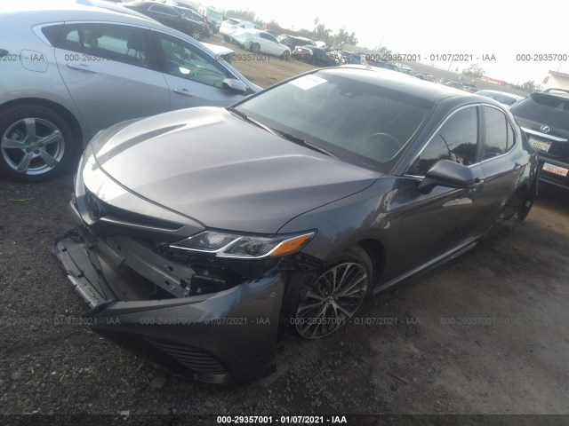 4T1B11HK7JU617404  toyota camry 2018 IMG 1