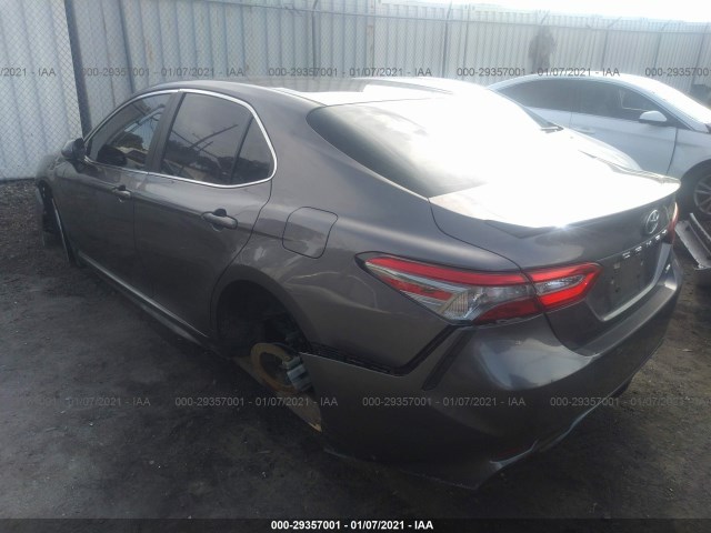 4T1B11HK7JU617404  toyota camry 2018 IMG 2