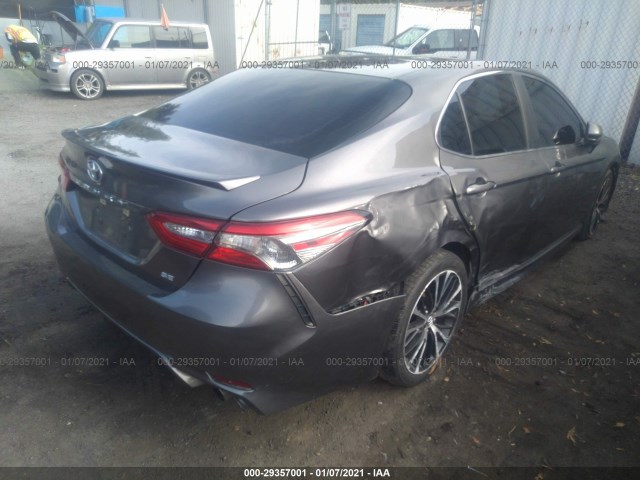 4T1B11HK7JU617404  toyota camry 2018 IMG 3