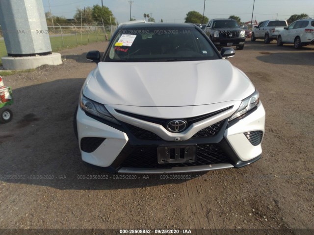 4T1BZ1HK8JU021369  toyota camry 2018 IMG 5