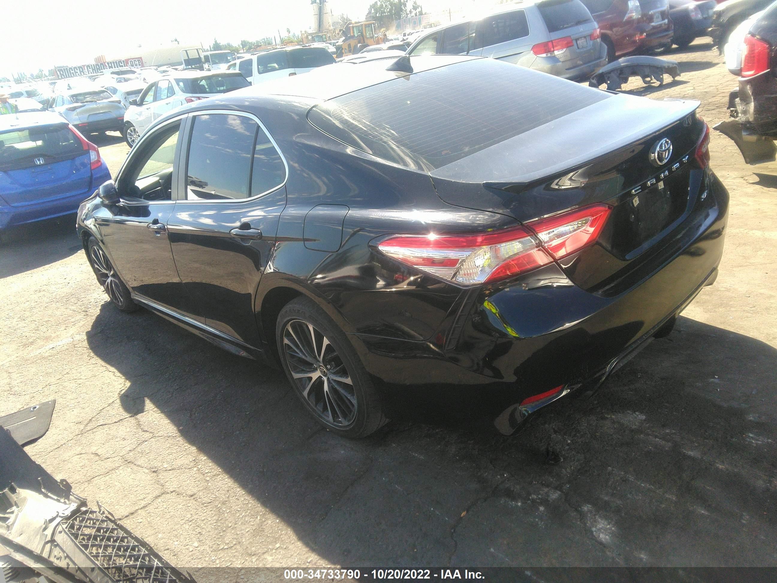 4T1G11AK1LU370397  toyota camry 2020 IMG 2